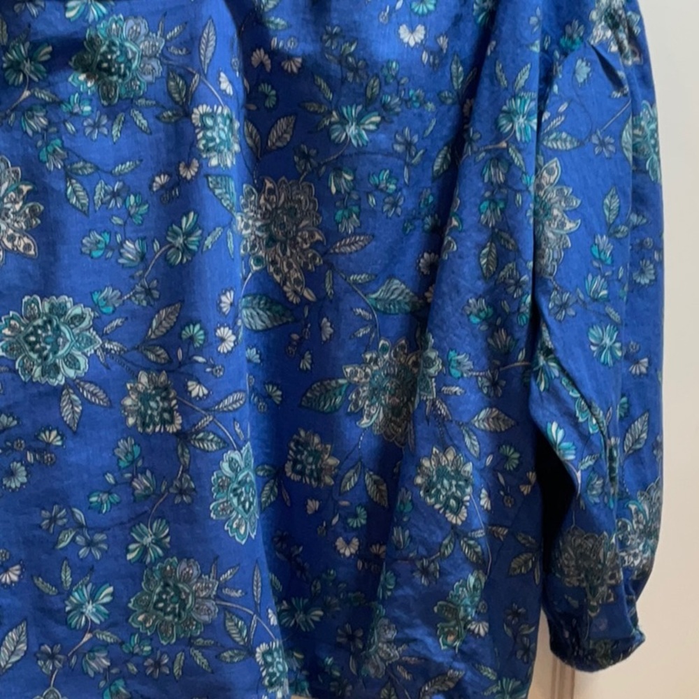 JJill Royal Blue Jacobean Oversized Split Neck Top - Picture 4 of 8